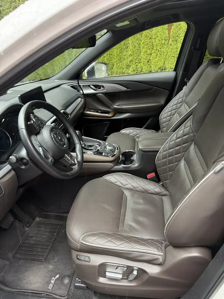 Mazda CX-9 снимка Mazda CX-9