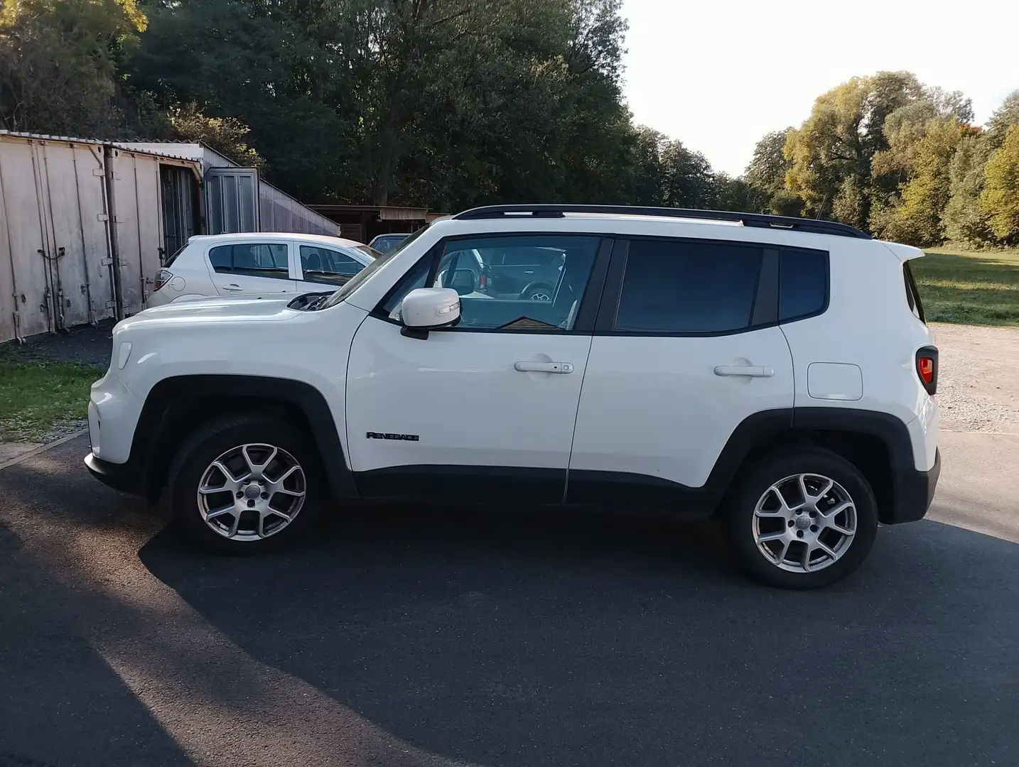 Jeep Renegade Renegade Plug-in Hybrid 1.3 T-GDI 4xe PLUG Weiß - 2