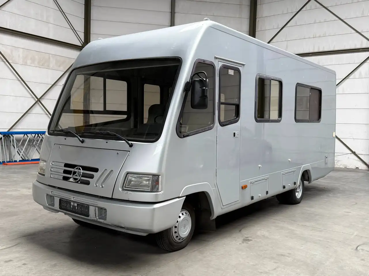 Mercedes-Benz Vario 410D // CAMPER // DOUBLE WHEELS IN THE BACK, foto 3