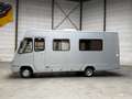 Mercedes-Benz Vario 410D // CAMPER // DOUBLE WHEELS IN THE BACK Grau - thumbnail 4