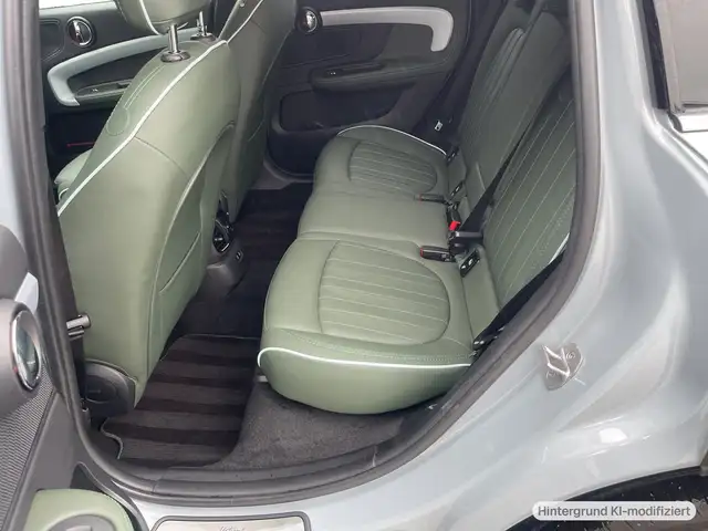 MINI Countryman view 11