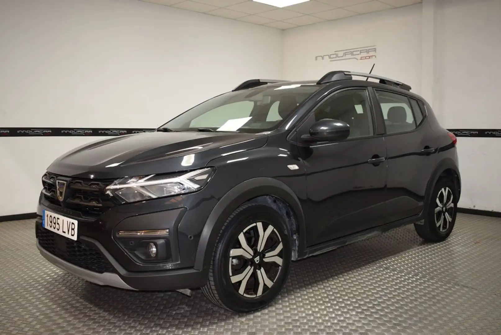 Dacia Sandero 1.0 TCE GLP Stepway Essential 74kW Gris - 1