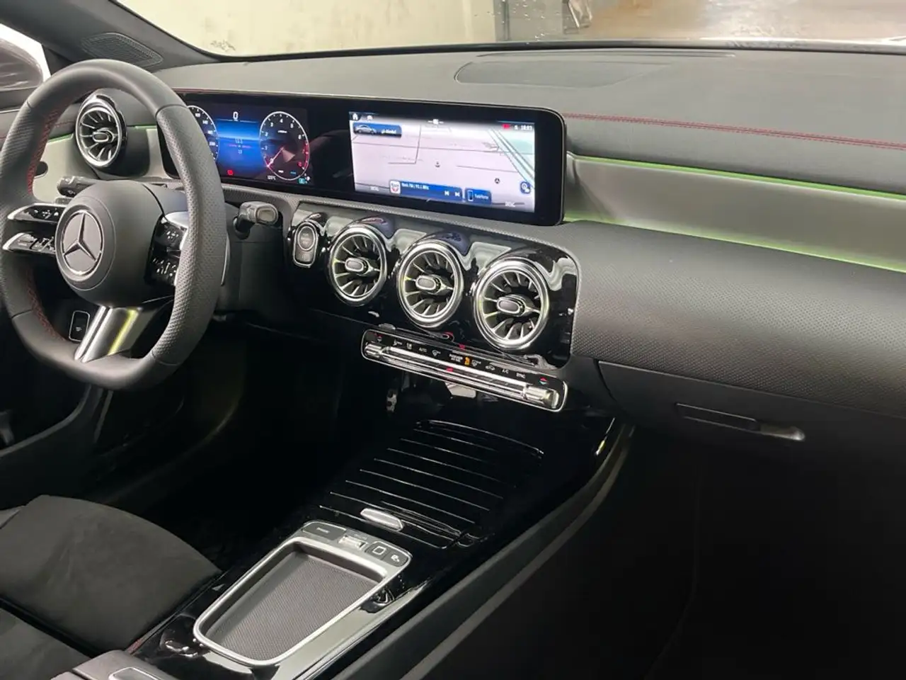 Mercedes-Benz CLA 2026 — фото 10