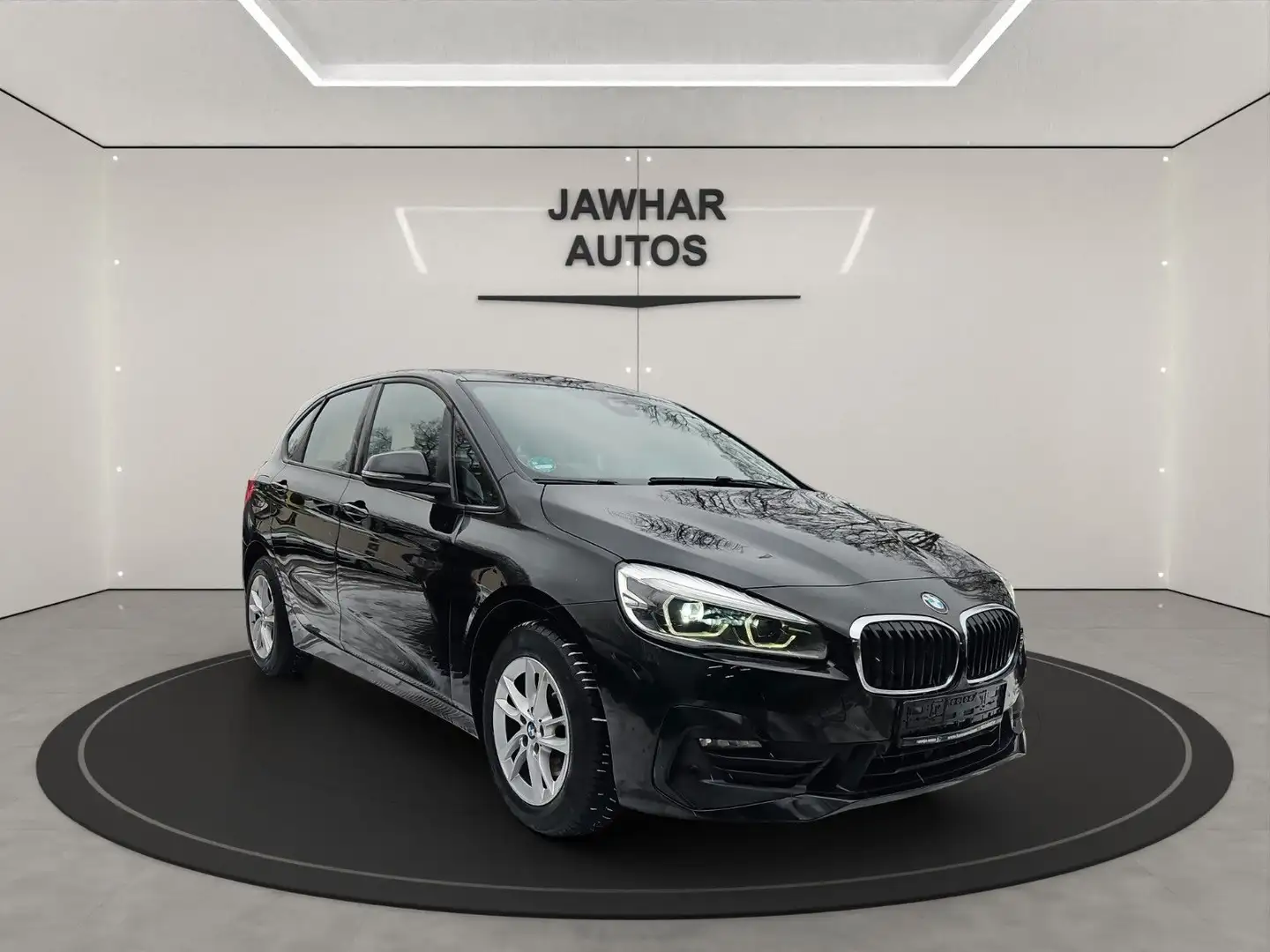 BMW 218 d Active Tourer*LED*NAVI*PDC*1.HAND*GARANTIE Schwarz - 1
