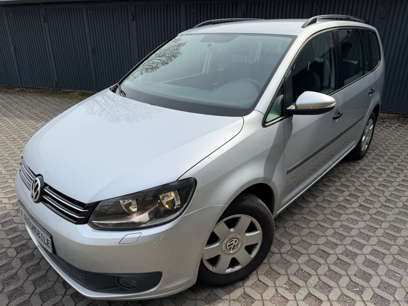 Volkswagen Touran Trendline BMT*NAVI*PDC*TÜV*