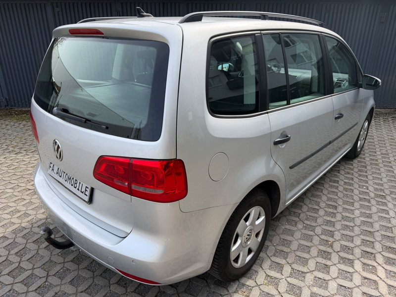 Volkswagen Touran Trendline BMT*NAVI*PDC*TÜV* — photo 14