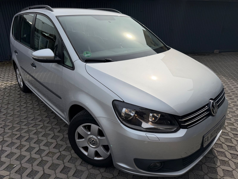 Volkswagen Touran Trendline BMT*NAVI*PDC*TÜV* — photo 3
