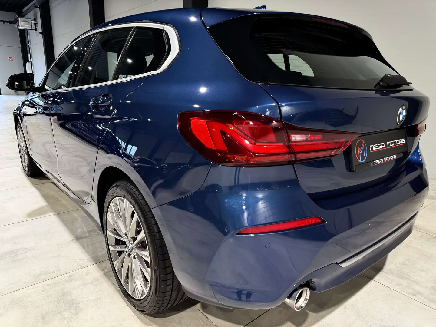 BMW 118 iA 136CV B.AUTO NAVi PRO COCKPiT KEYLESS FUL LED + Blu/Azzurro - 2