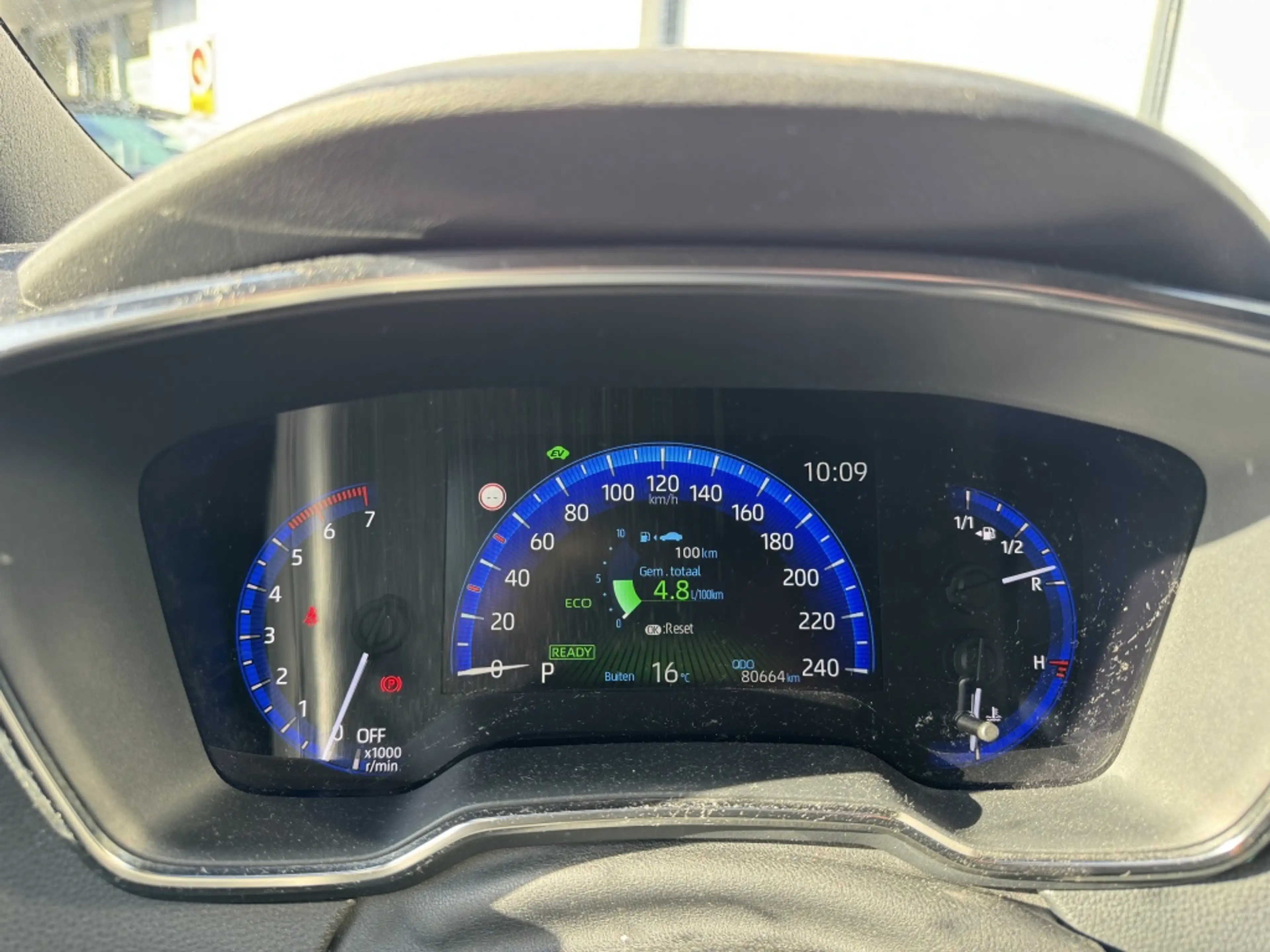Toyota Corolla Touring Sports Hybrid 140 Active | Camera | Navi | — photo 7
