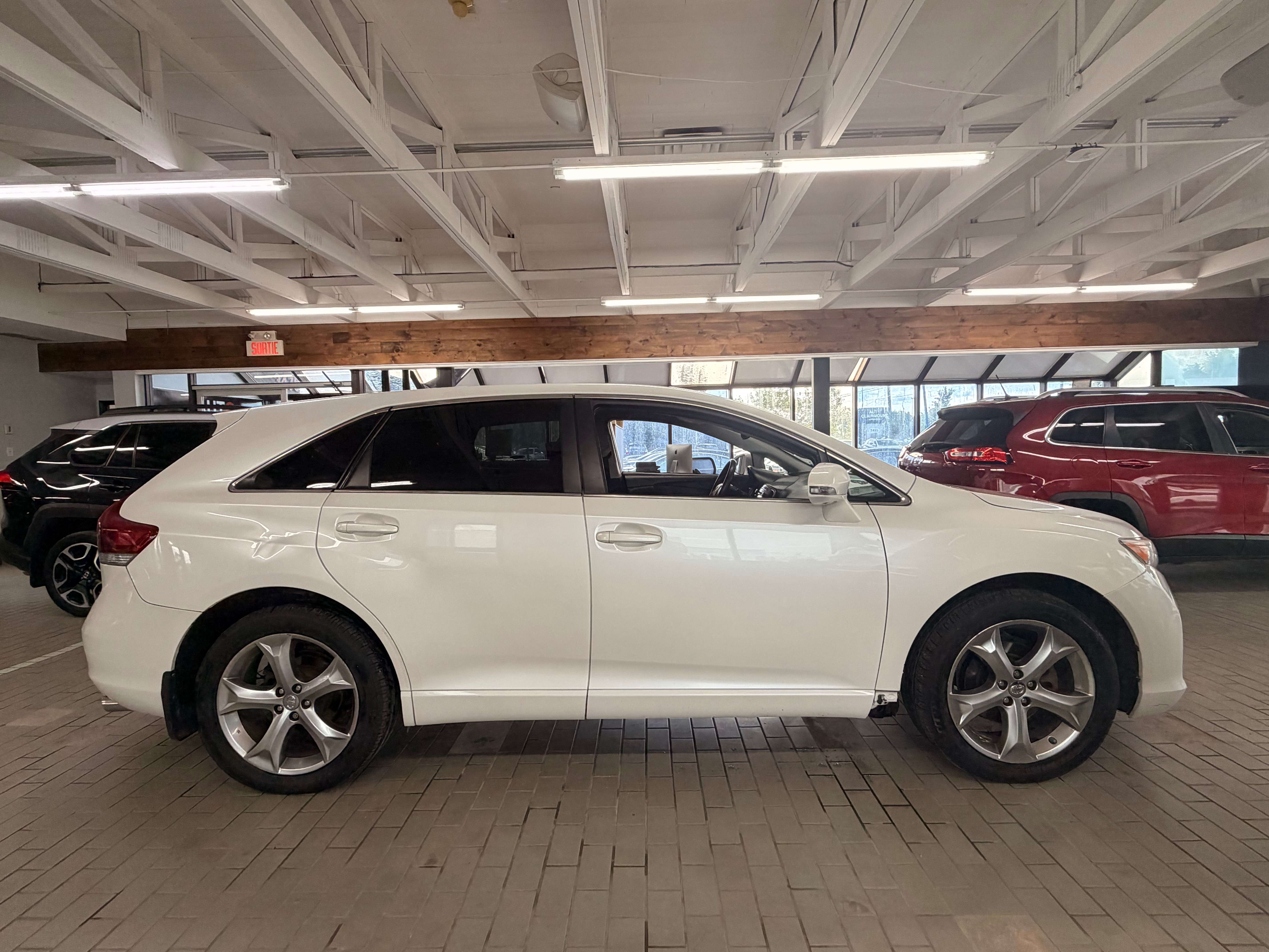 2016 Toyota Venza Other/Don't Know - Image 5