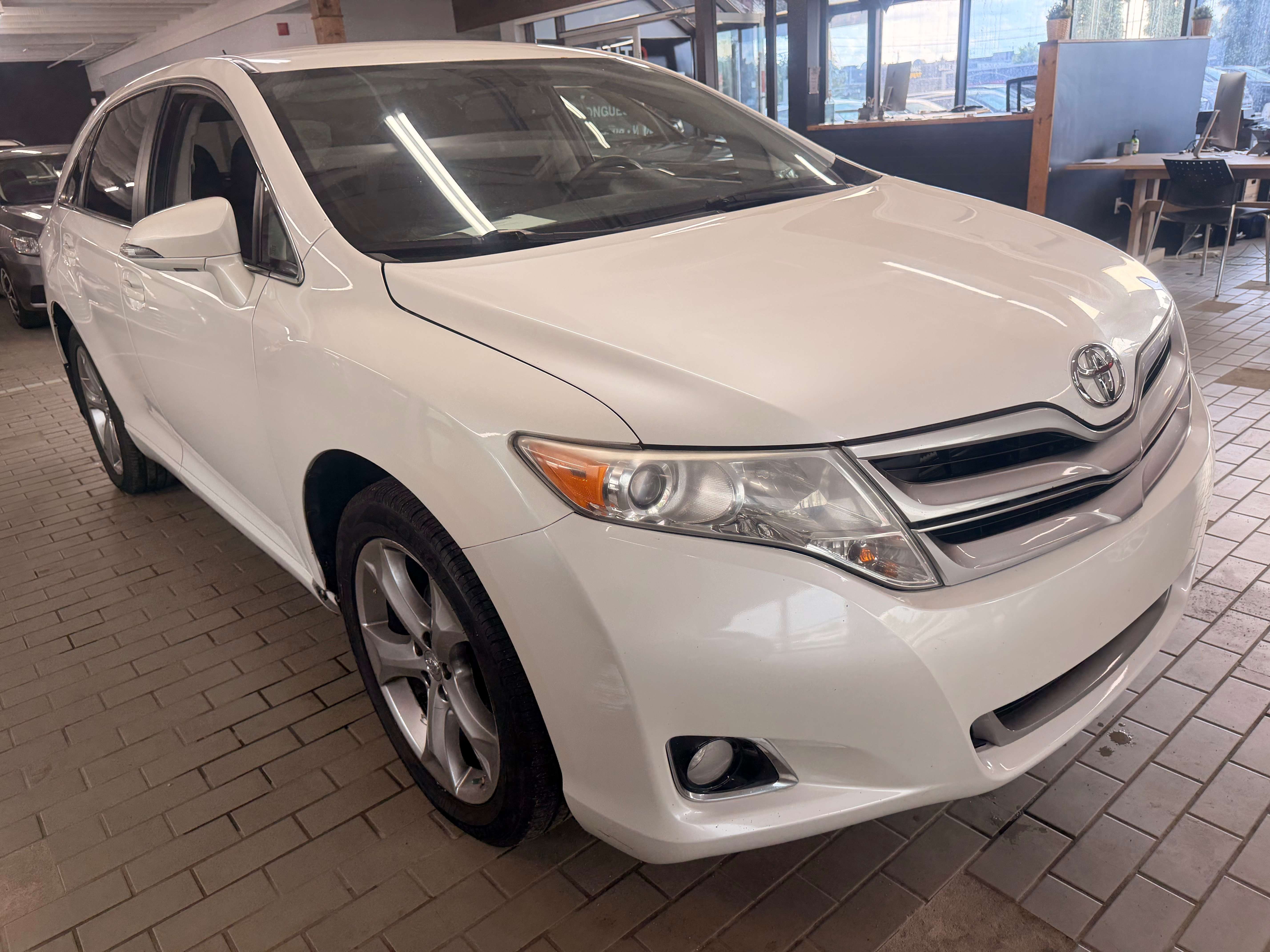 2016 Toyota Venza Other/Don't Know - Image 6