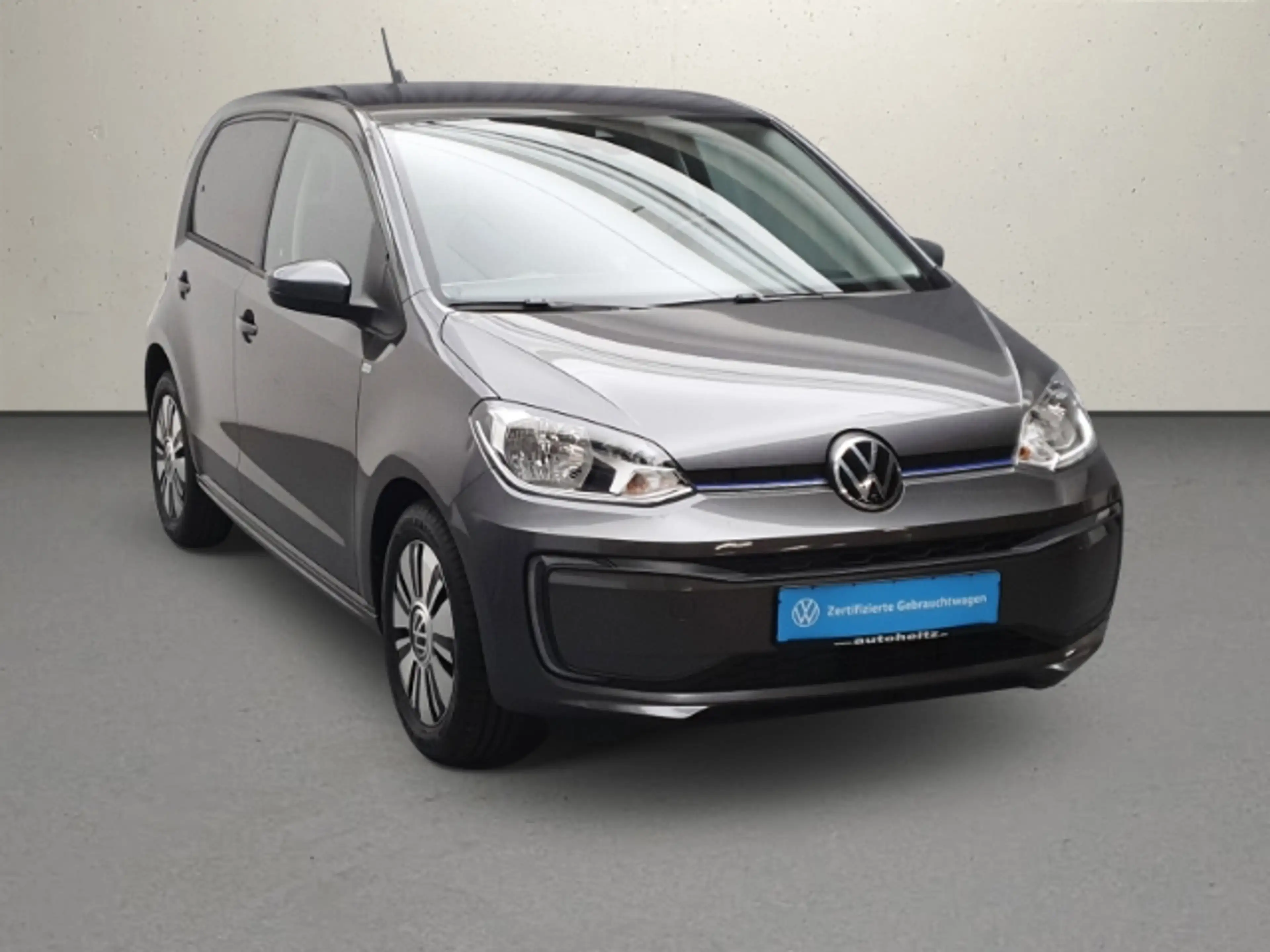 Volkswagen e-up! e-Style Plus SHZ Rückfahrkam. DAB — photo 4