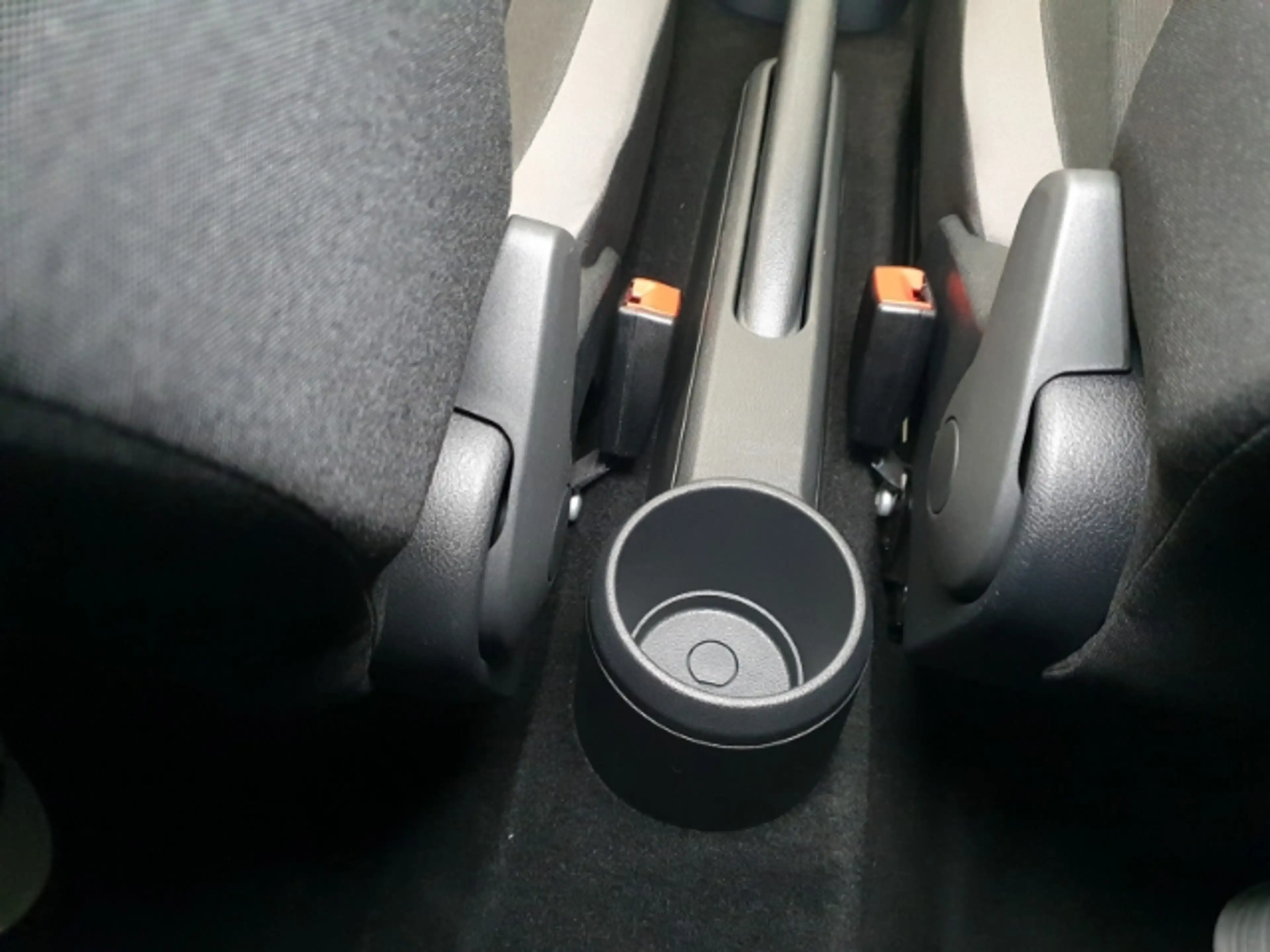 Volkswagen e-up! e-Style Plus SHZ Rückfahrkam. DAB — photo 14
