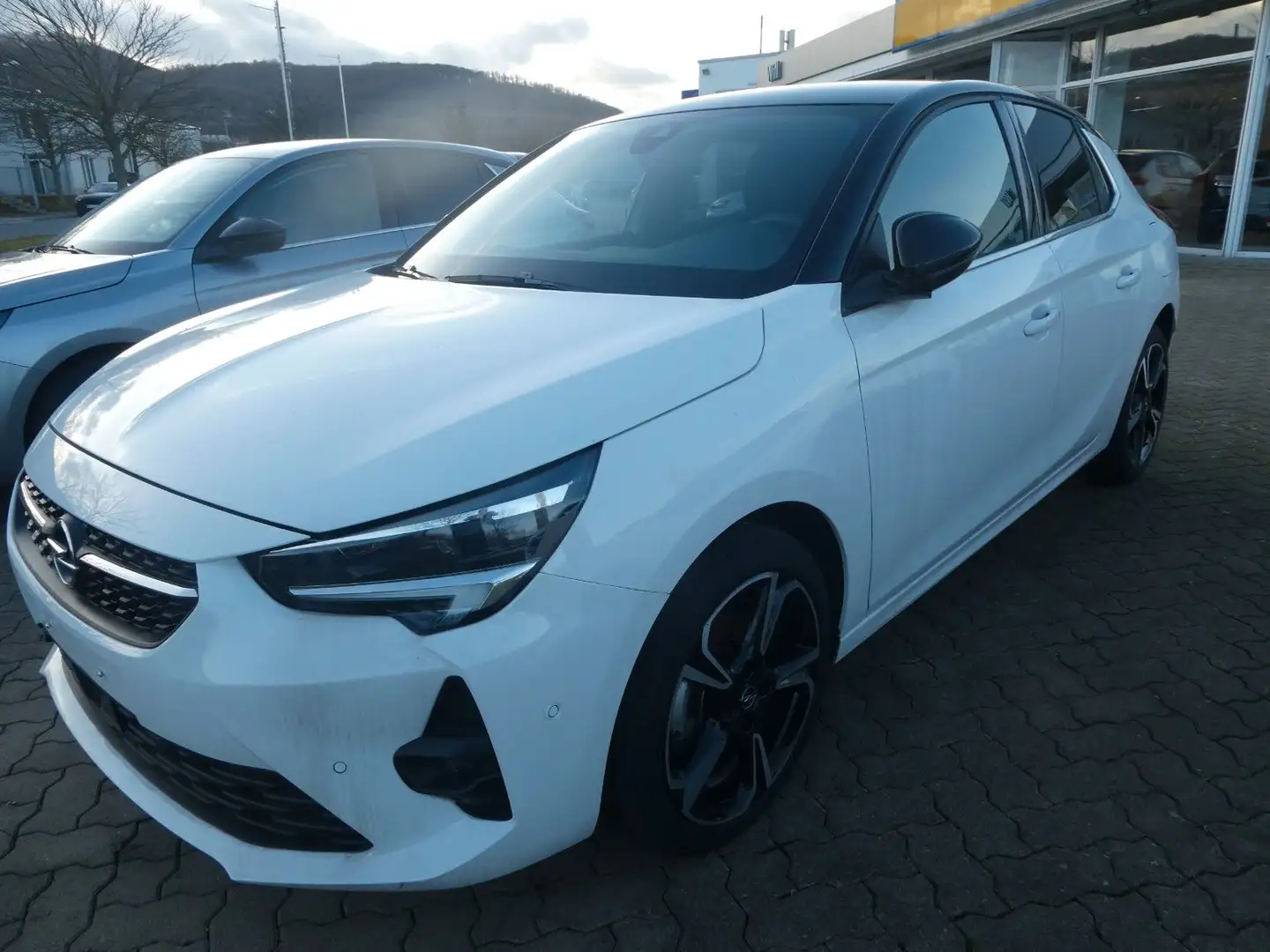 Opel Corsa F GS Line mit Matrix LED und Navi Blanco - 1
