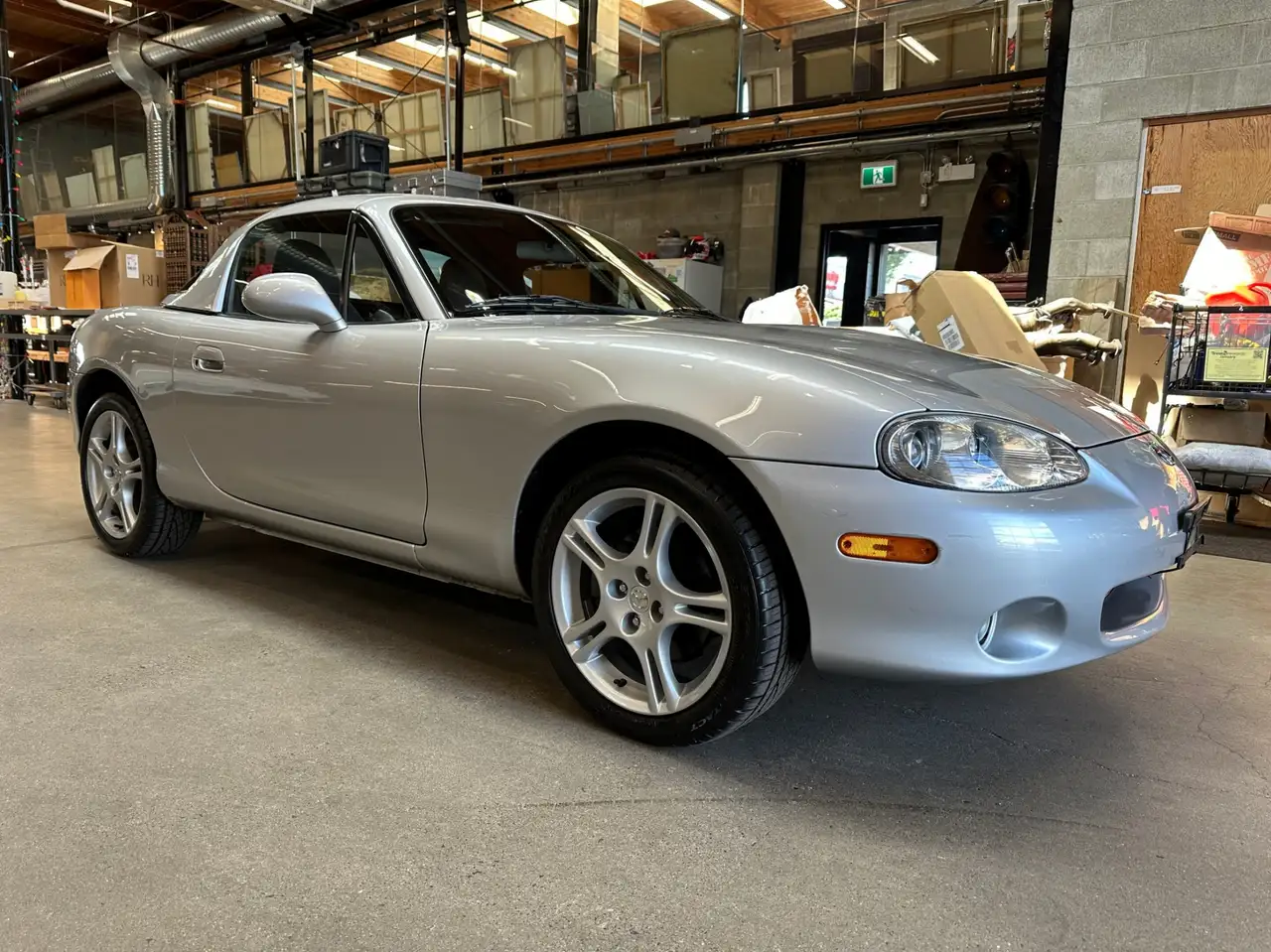 Mazda MX-5 Miata снимка Mazda MX-5 Miata