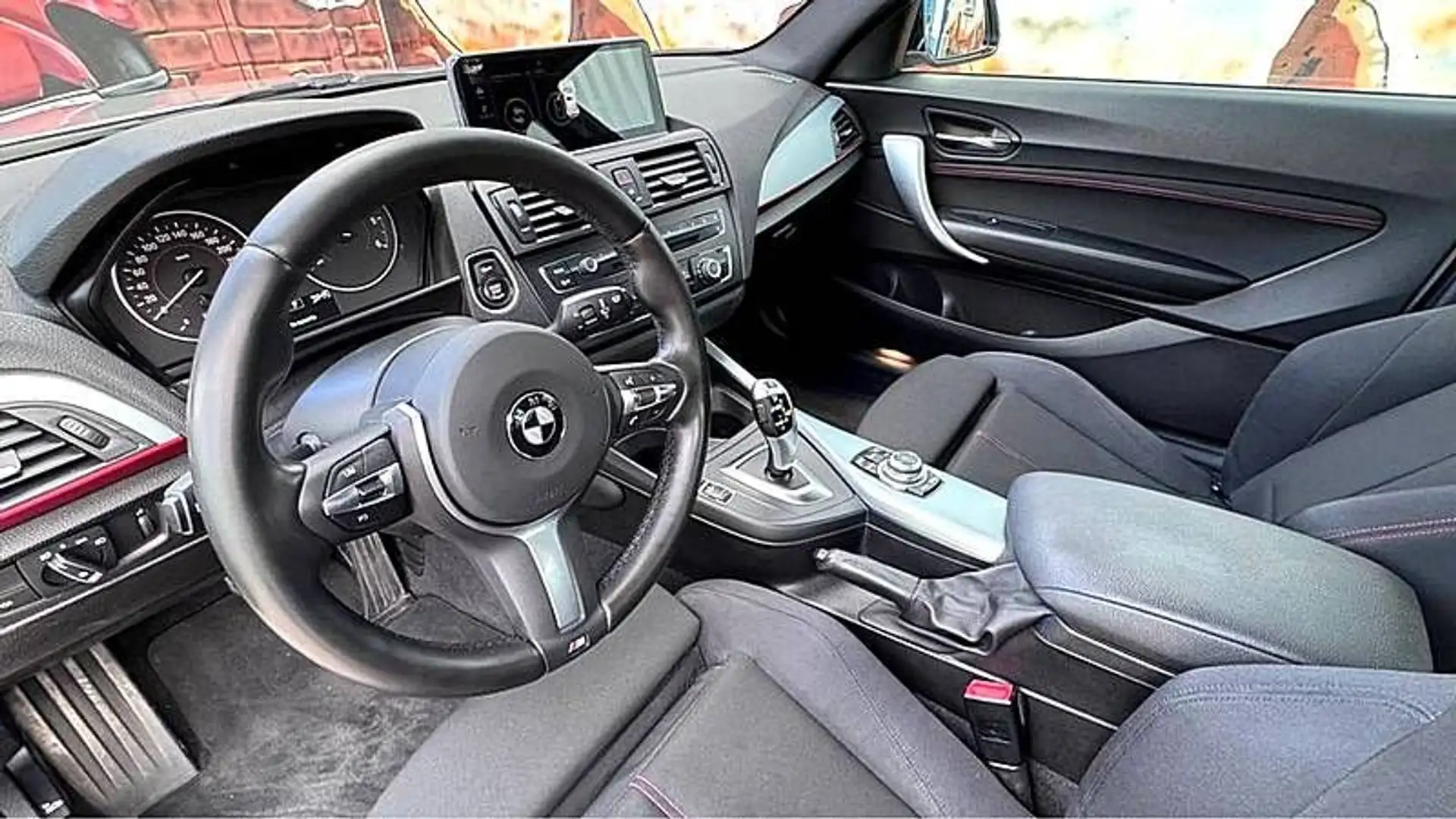 BMW 218 SERIE 218d COUPE 2.0D 143 CV PACK SPORT REPRISE PO Silber - 2