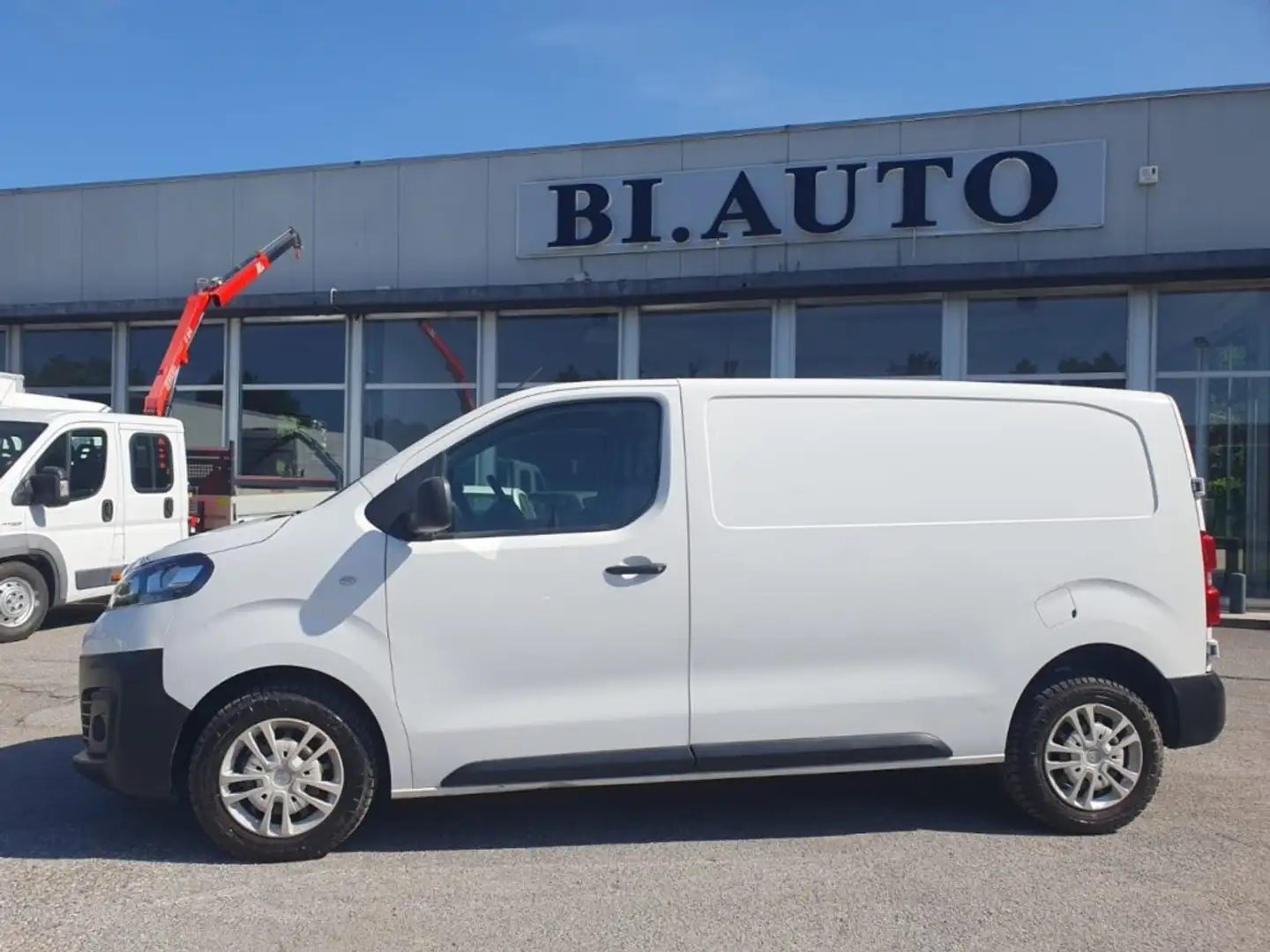 Opel Vivaro 2.0 Diesel 120CV S&S AT8 PM-TN S Furgone Enjoy Bianco - 1