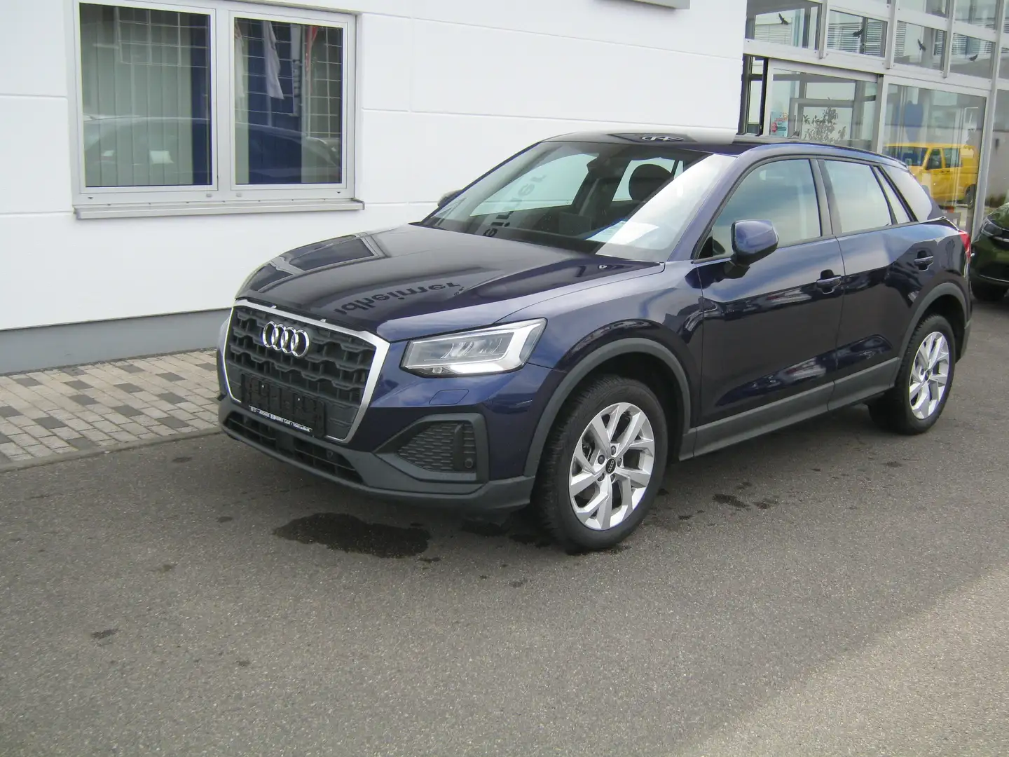 Audi Q2 35 TFSI basis S-Tronic/AHK/Connectivity/Klima/ Bleu - 2