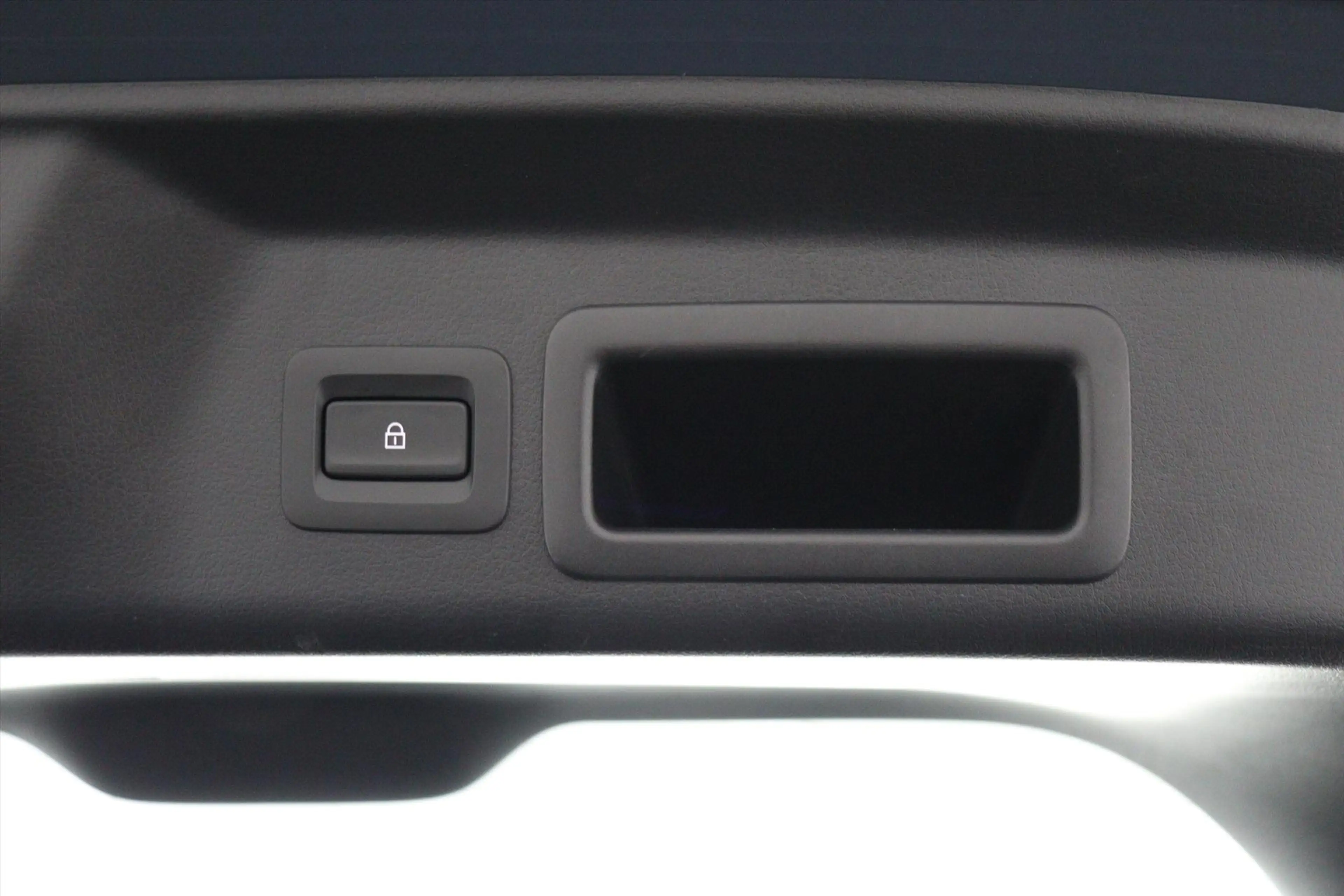 Mazda MX-30 E-SKYACTIV R-EV EXCLUSIVE-LINE AUTOMAAT ECC/CRUISE — photo 25