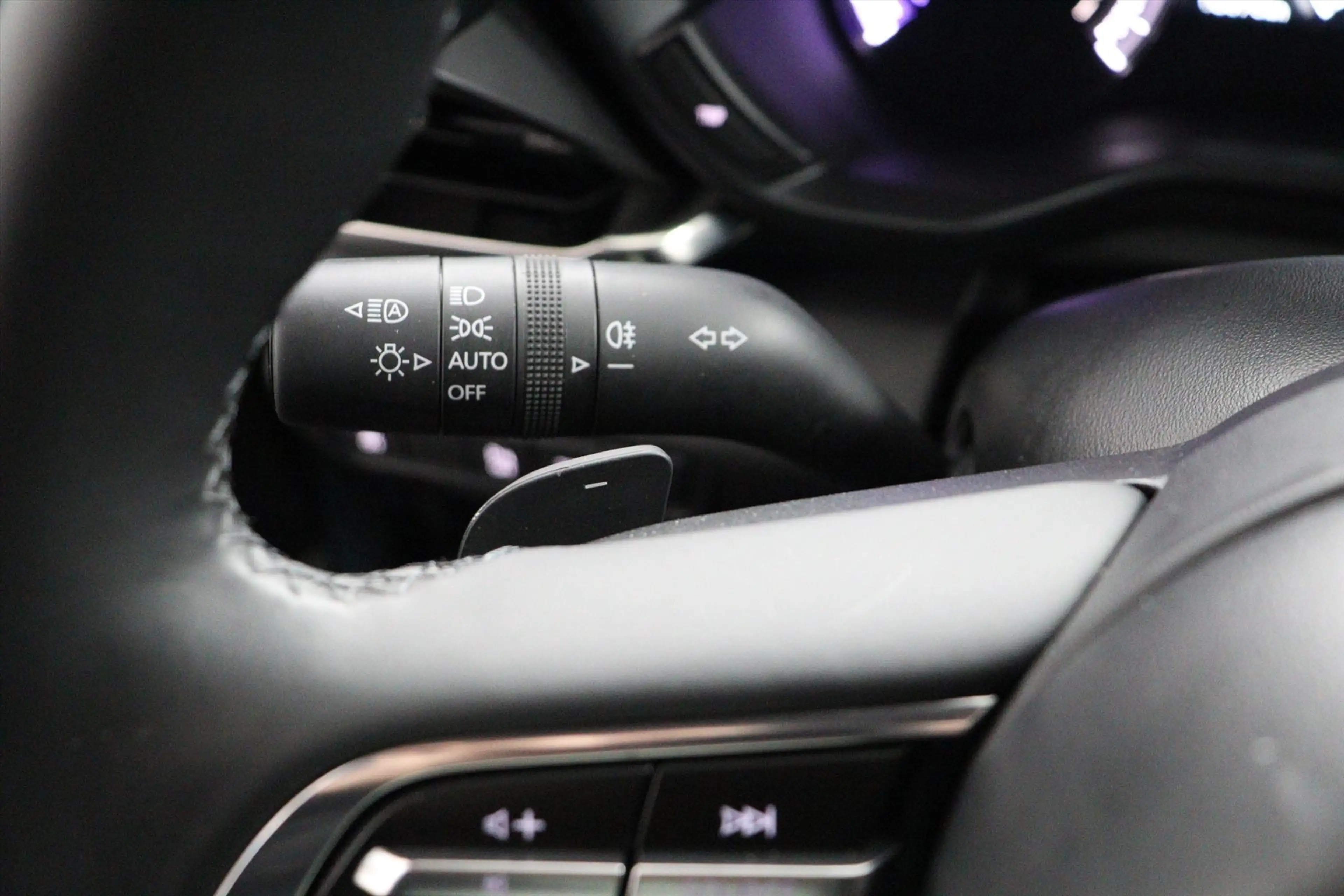 Mazda MX-30 E-SKYACTIV R-EV EXCLUSIVE-LINE AUTOMAAT ECC/CRUISE — photo 34