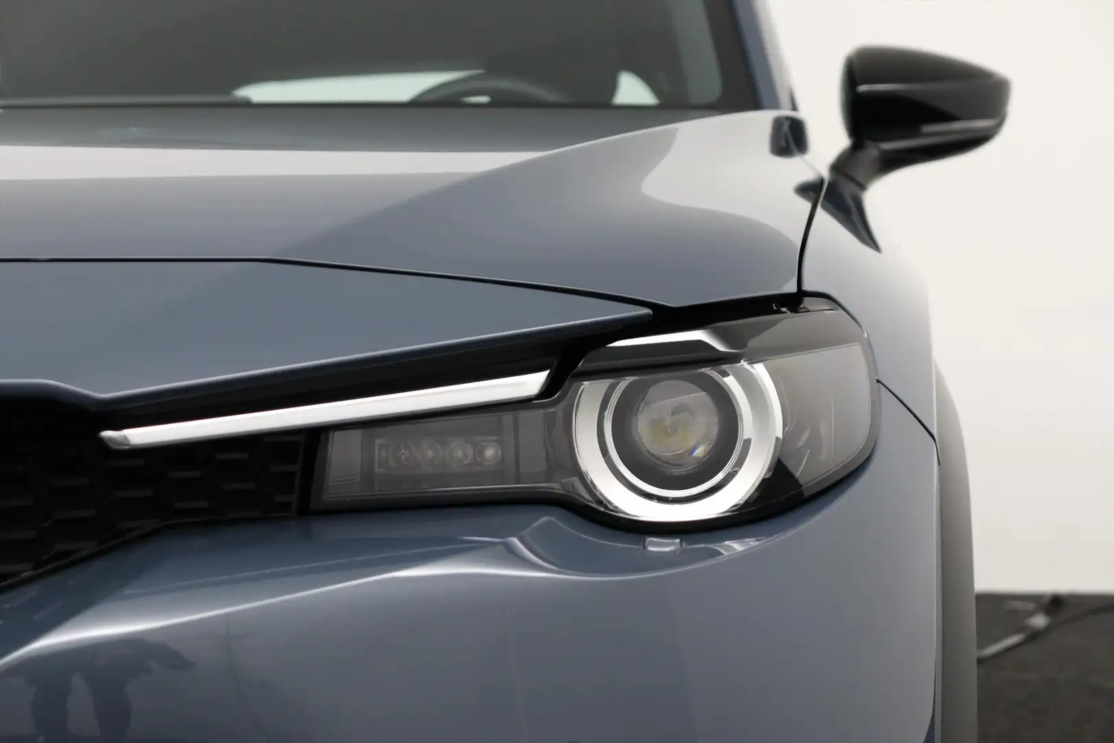 Mazda MX-30 E-SKYACTIV R-EV EXCLUSIVE-LINE AUTOMAAT ECC/CRUISE Grau - 2