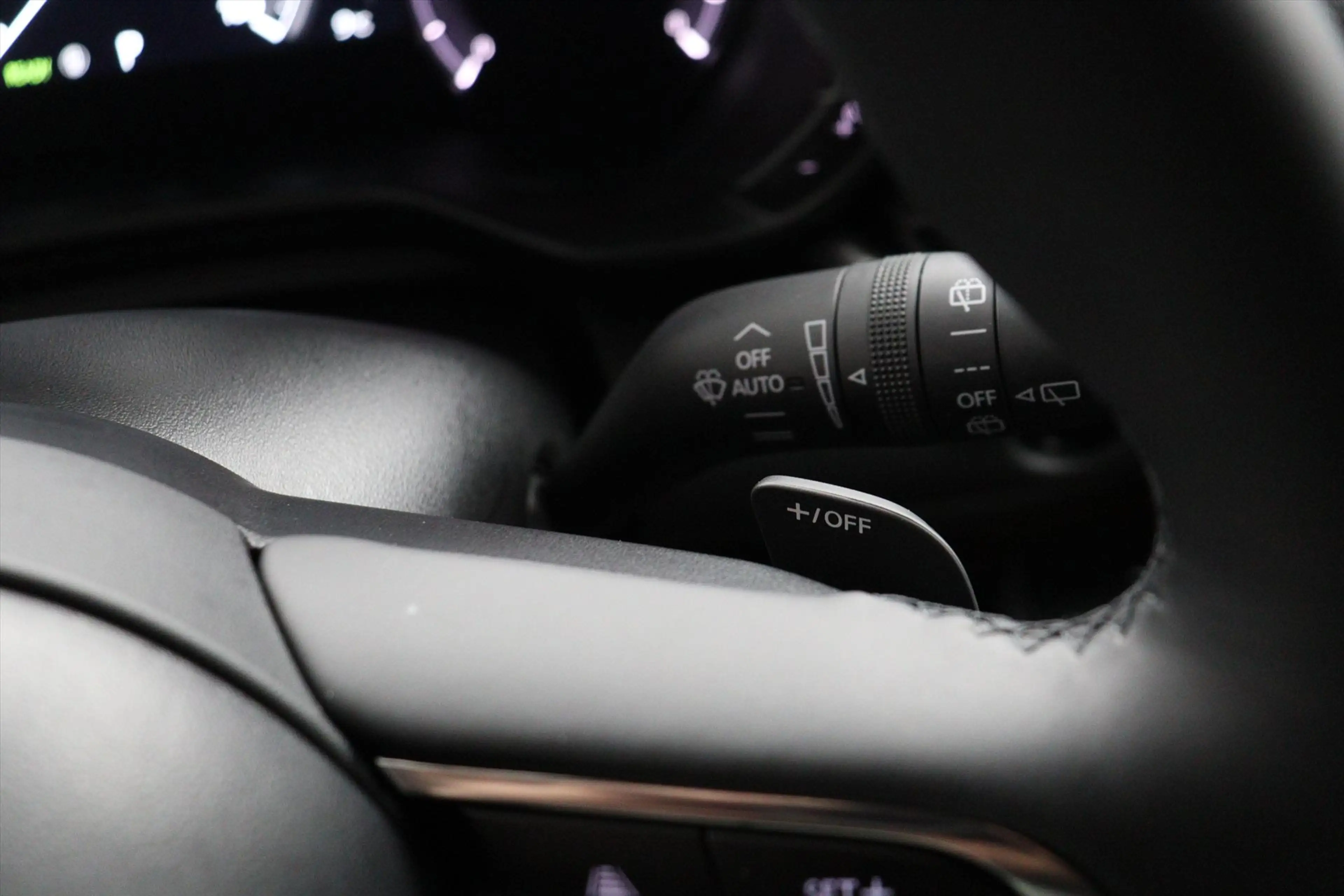 Mazda MX-30 E-SKYACTIV R-EV EXCLUSIVE-LINE AUTOMAAT ECC/CRUISE — photo 36