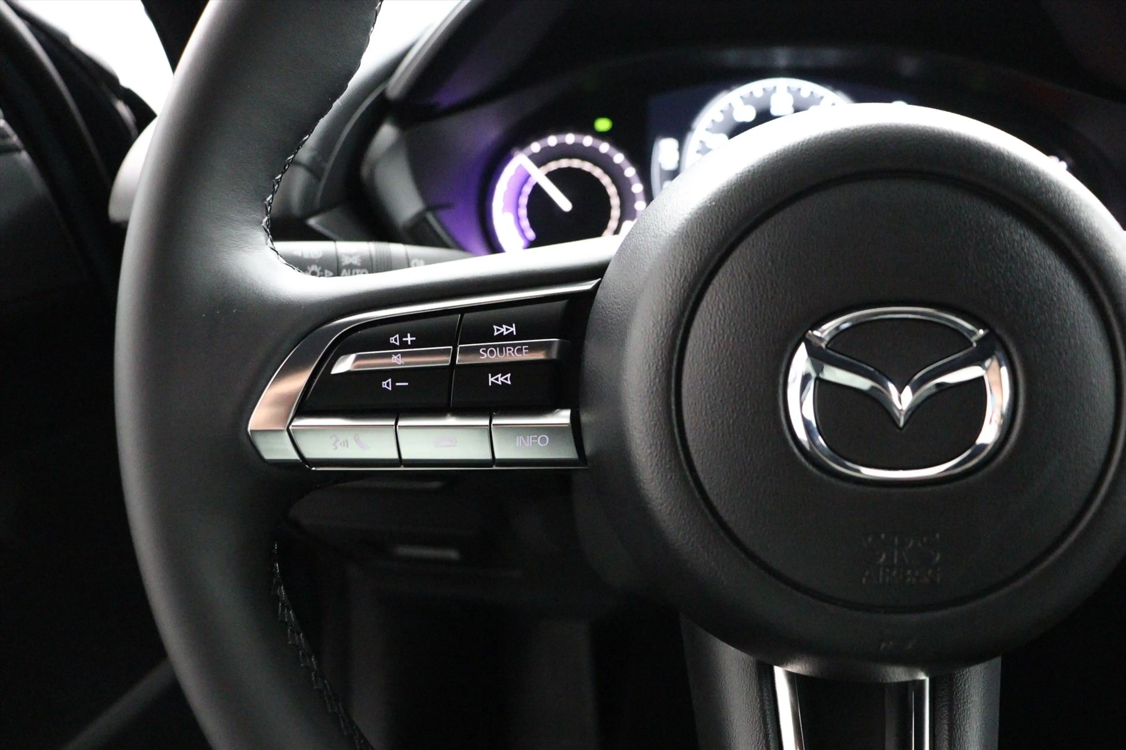 Mazda MX-30 E-SKYACTIV R-EV EXCLUSIVE-LINE AUTOMAAT ECC/CRUISE — photo 28