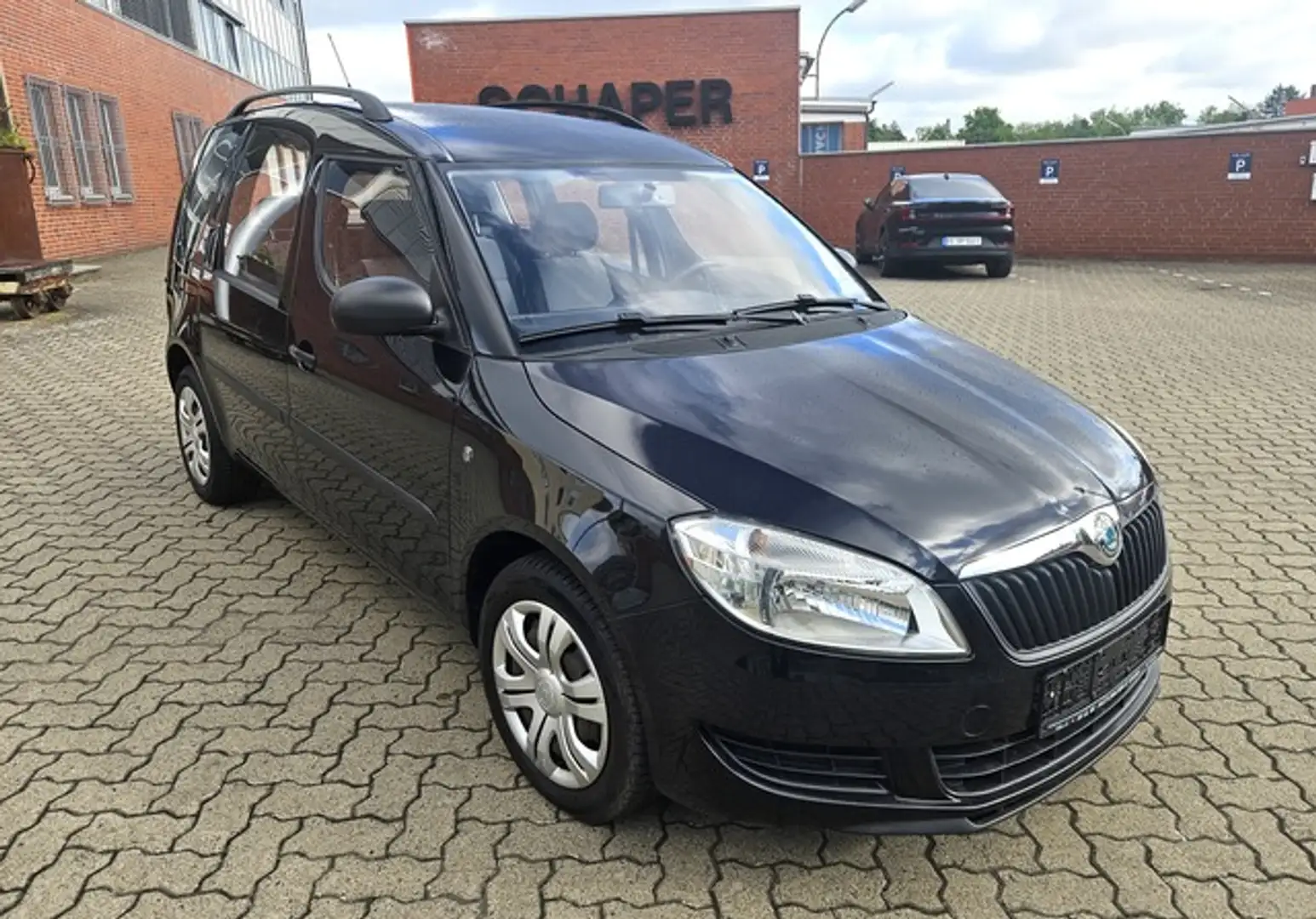 Skoda Sonstige Roomster1.4TSI,StyleEdition,Sitzheiz,Klima,2Hand Schwarz - 1