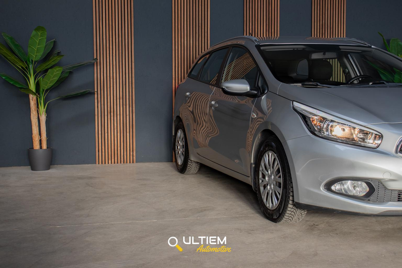 Kia Ceed SW / cee'd SW Sportswagon 1.6 GDI | Stoelverwarming Airco — photo 21