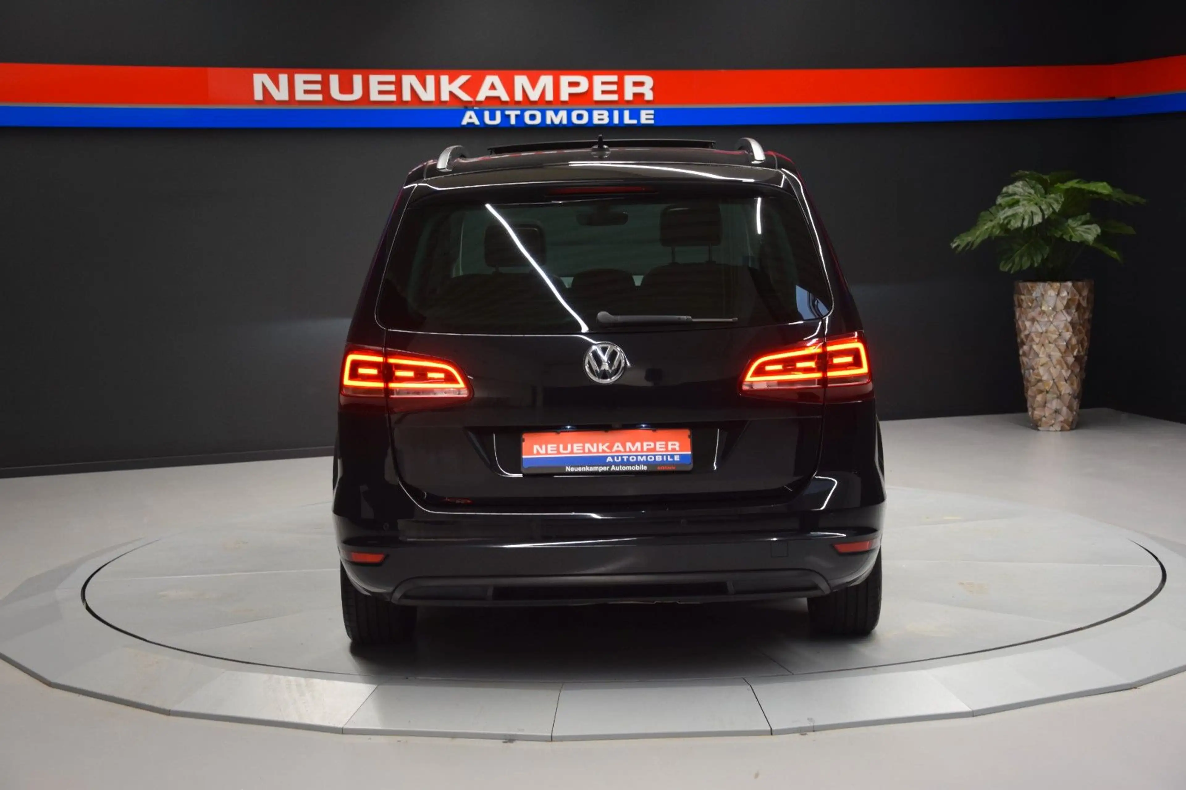 Volkswagen Sharan Join Pano ACC Easy-Open Kamera Bi-Xenon — photo 6