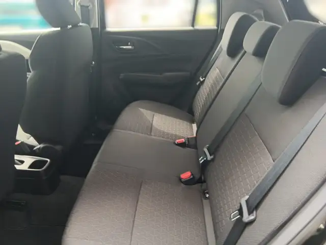 Suzuki Swift view 12