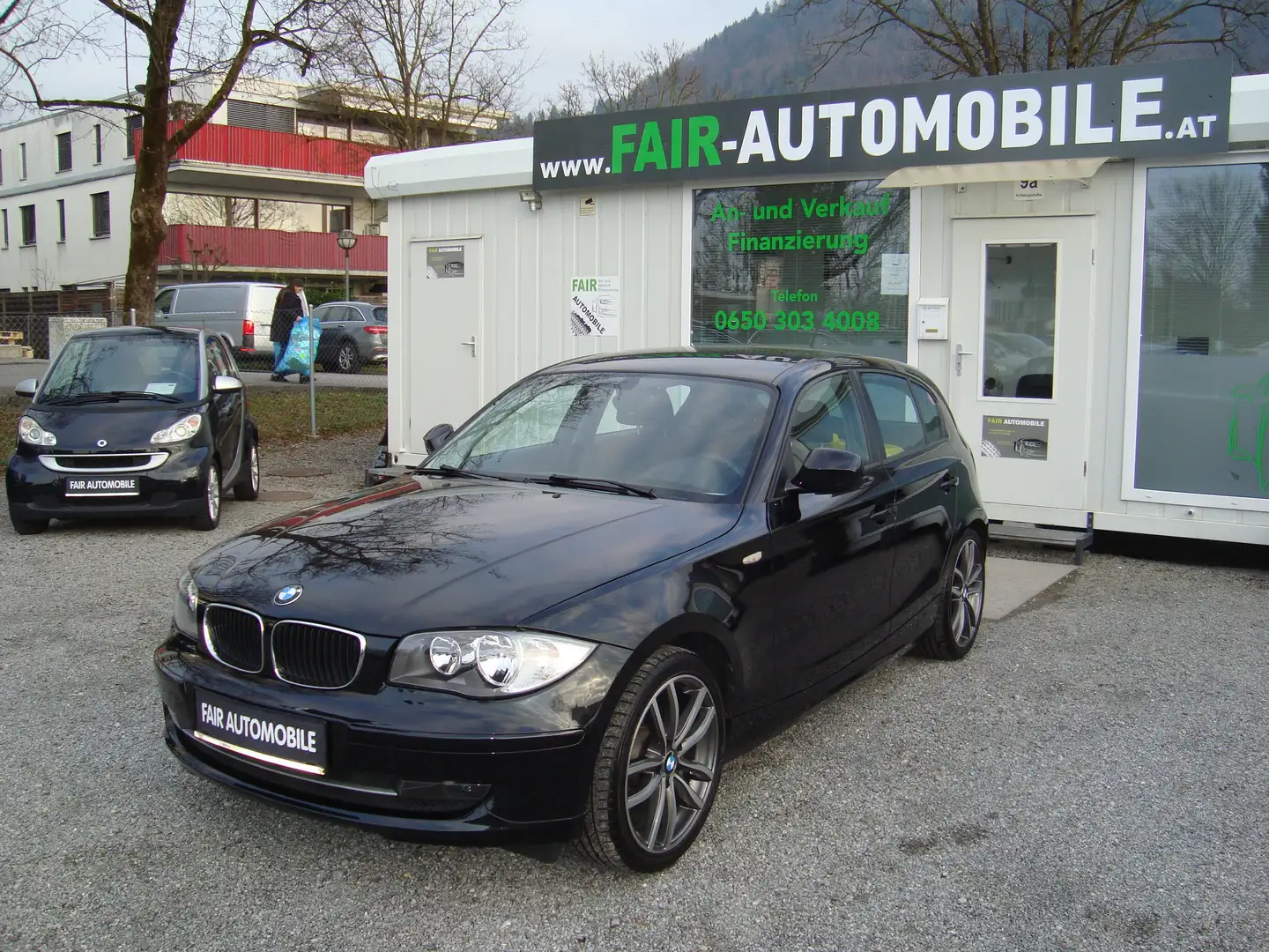 BMW 116 D Österreich-Paket Negro - 1