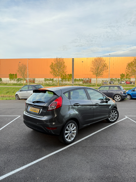 Ford Fiesta 1.0 - Titanium — photo 3