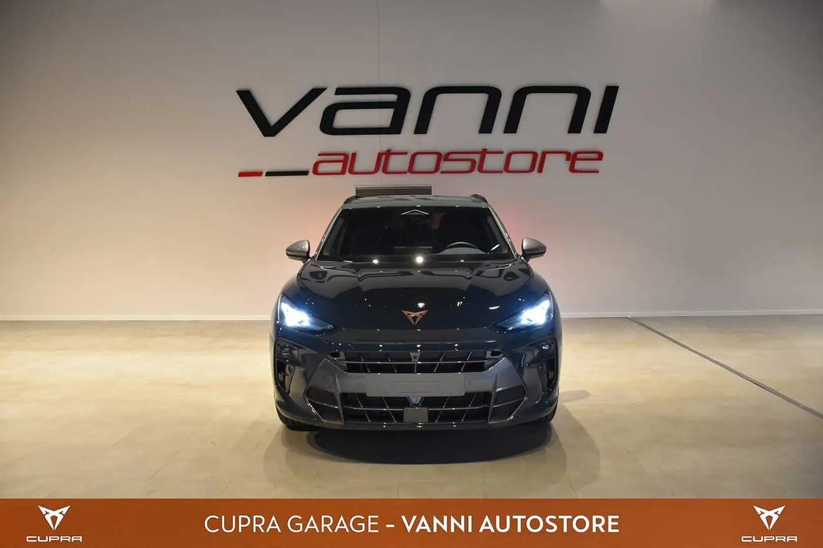 CUPRA Terramar 1.5 e-Hybrid 204 CV pHEV DSG Grigio - 2