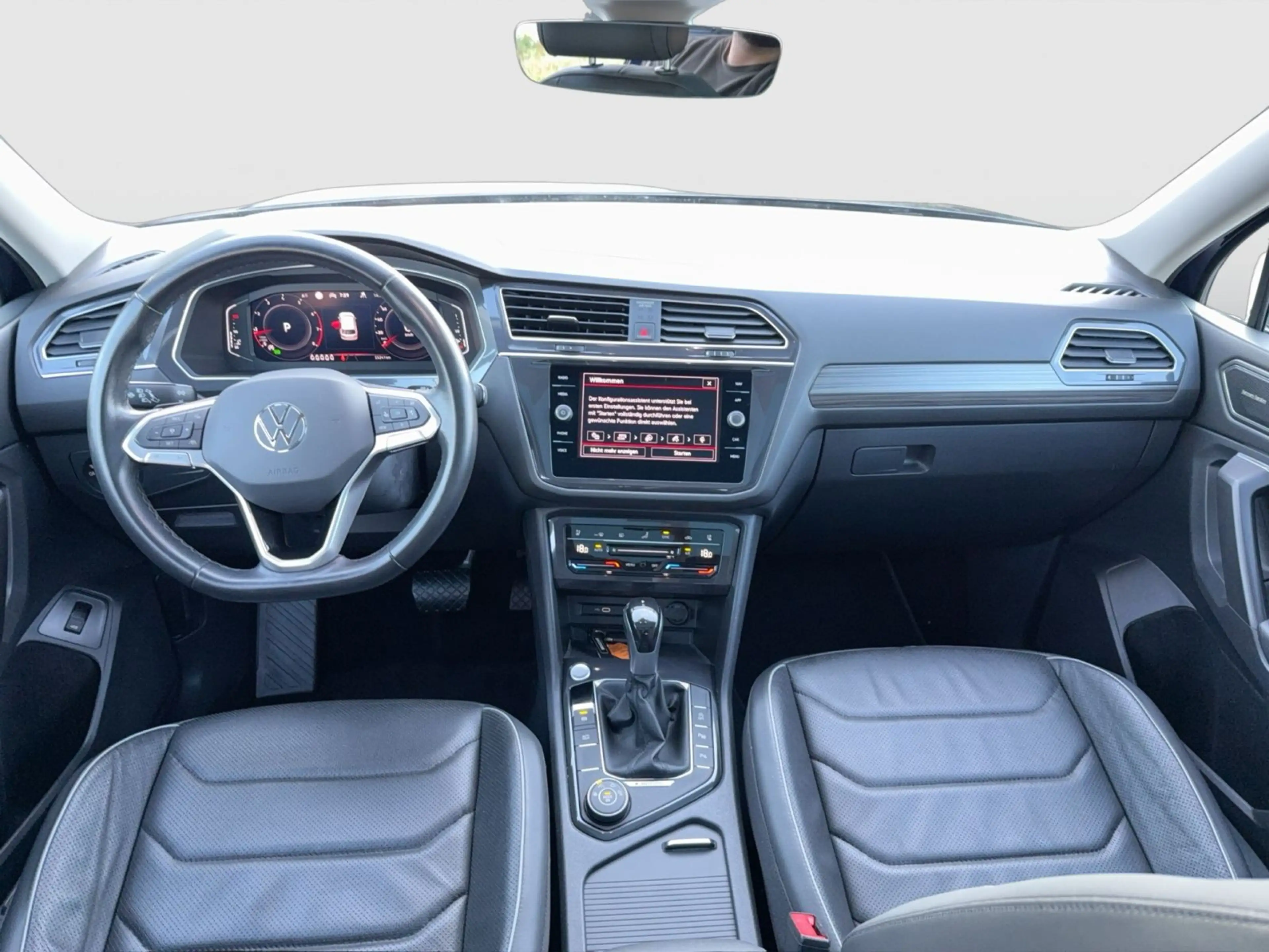 Volkswagen Tiguan Allspace Elegance 2.0TSI 4M AHK PANO H&K — photo 12