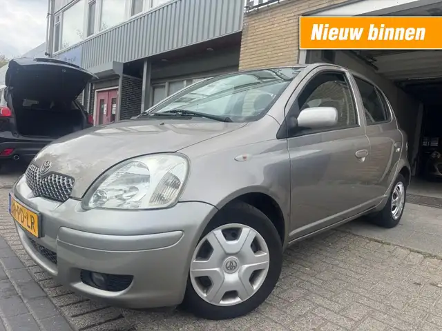 Toyota Yaris 1.3 VVT-i Sol 5DRS AIRCO NAP APK 5-2027 GOEDE NETT