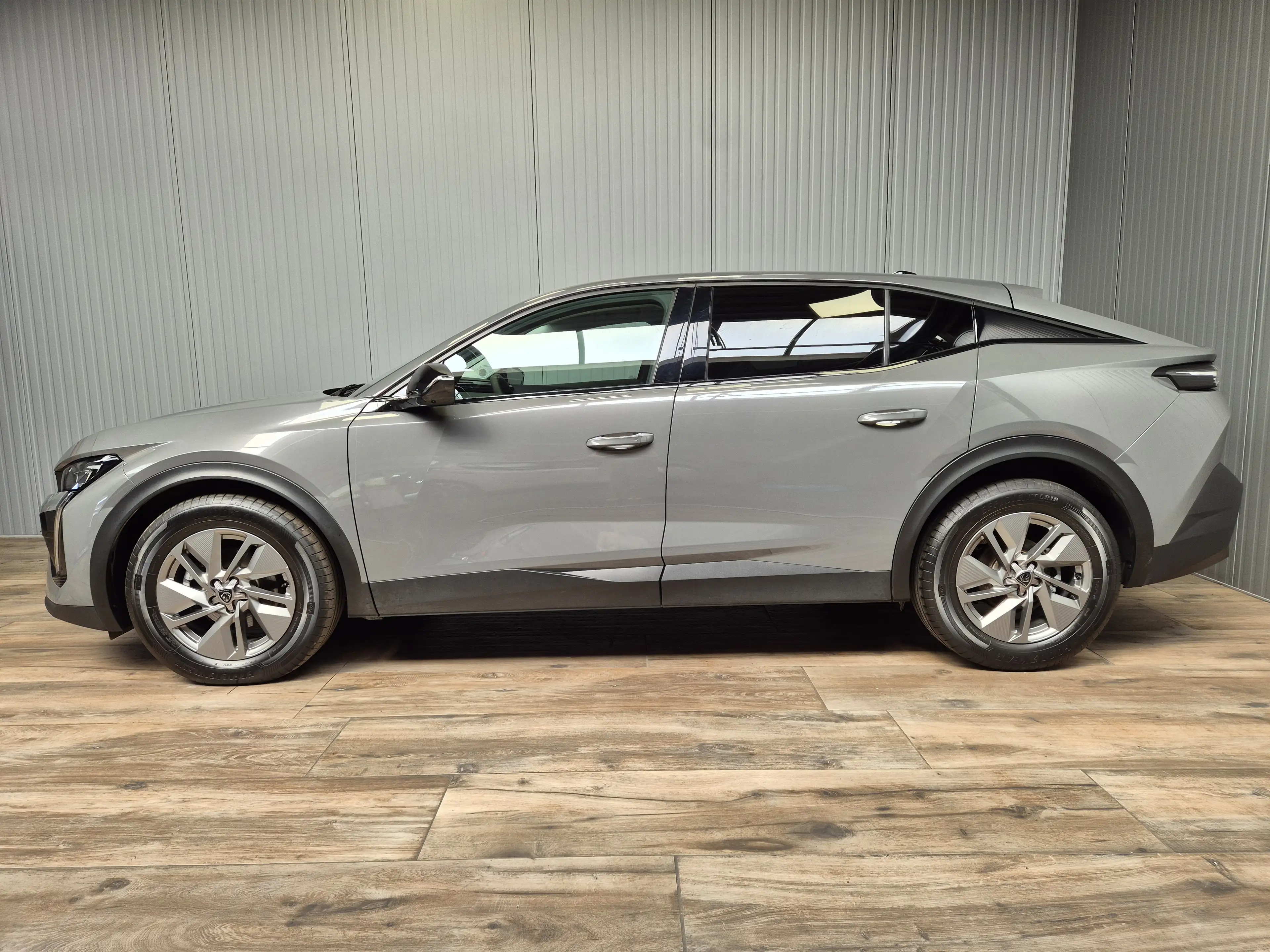 Peugeot 408 1.2Hybride 136pk Allure automaat — photo 7