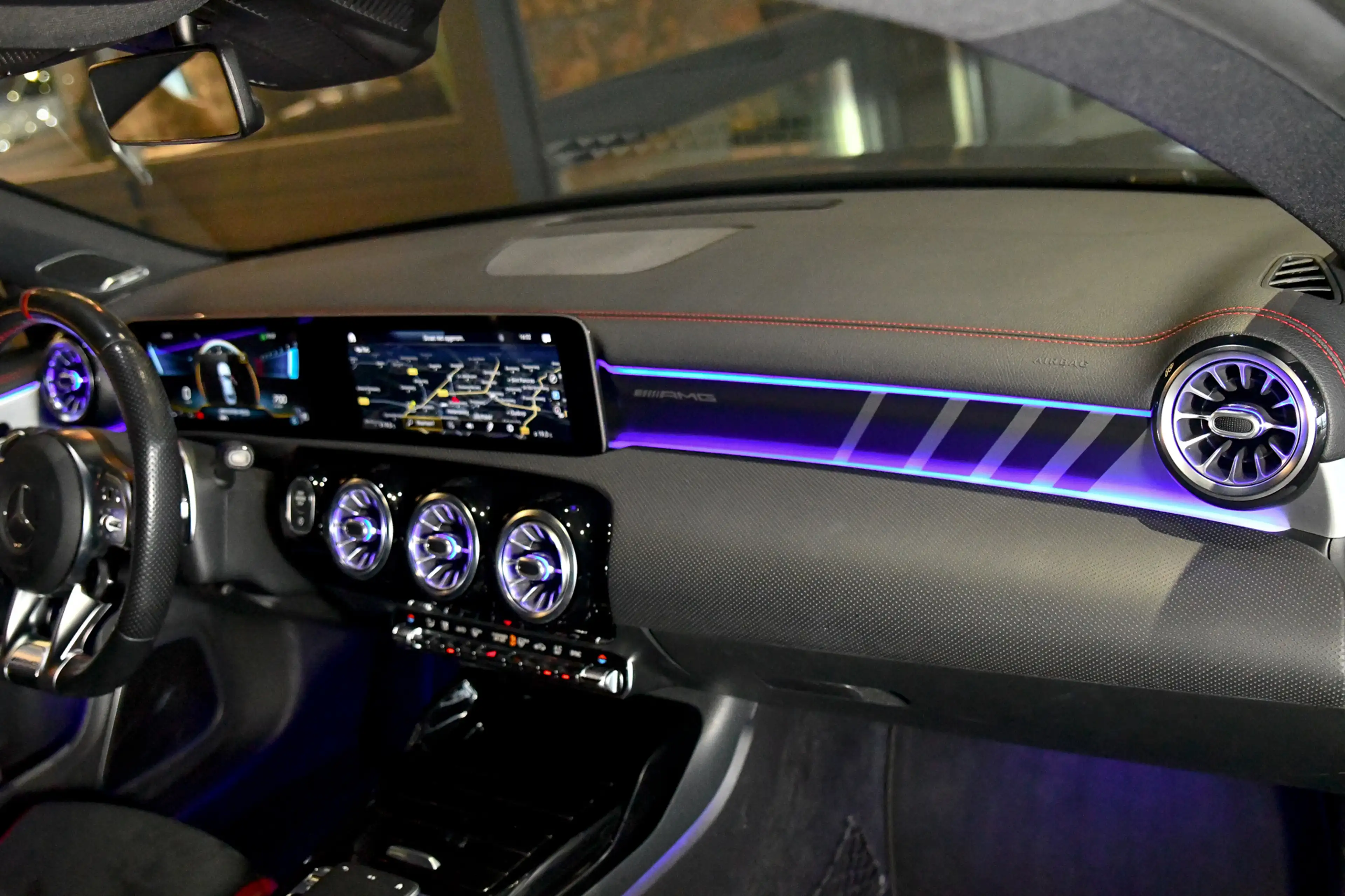 Mercedes-Benz CLA 35 AMG 4MATIC Aero. Schaal, Perf Stuur, Burm, Keyless, Ca — photo 25