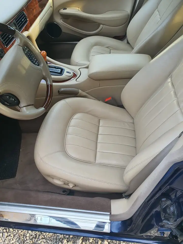 Jaguar XJ 4.0 V8, foto 4