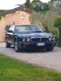 4.0 V8 Daimler Super sovralimentata