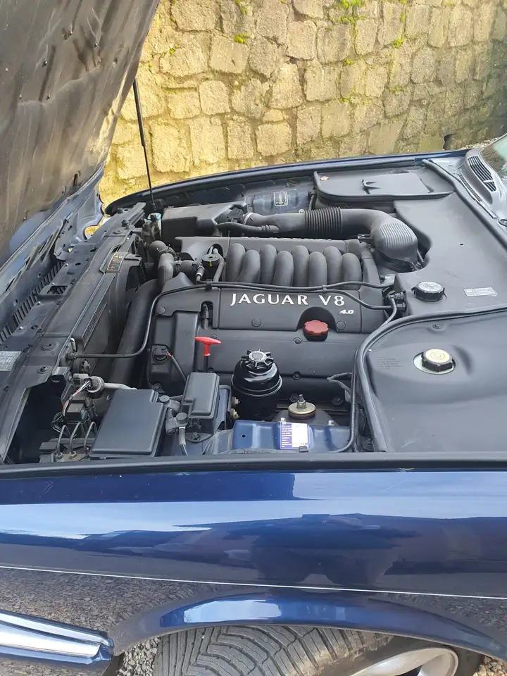 Jaguar XJ 4.0 V8, foto 2