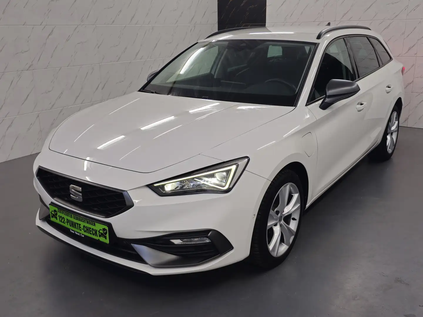 SEAT Leon FR DSG e-Hybrid+Navi+LED+Carplay+Keyless Go Blanc - 1