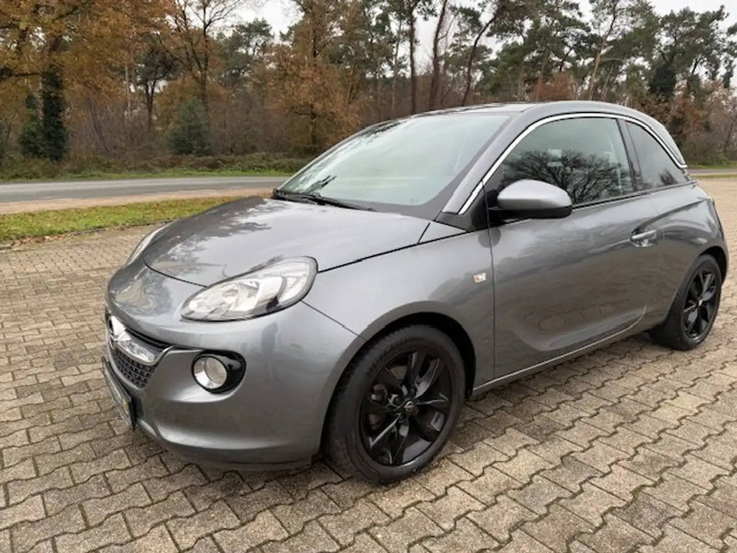 Opel Adam Sondermodell Jam mit Klima und Allwetterreifen Gris - 1