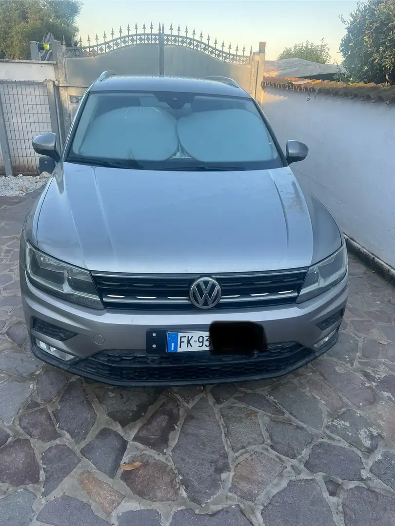 Volkswagen Tiguan 1.6 tdi Business 115cv Argento - 1
