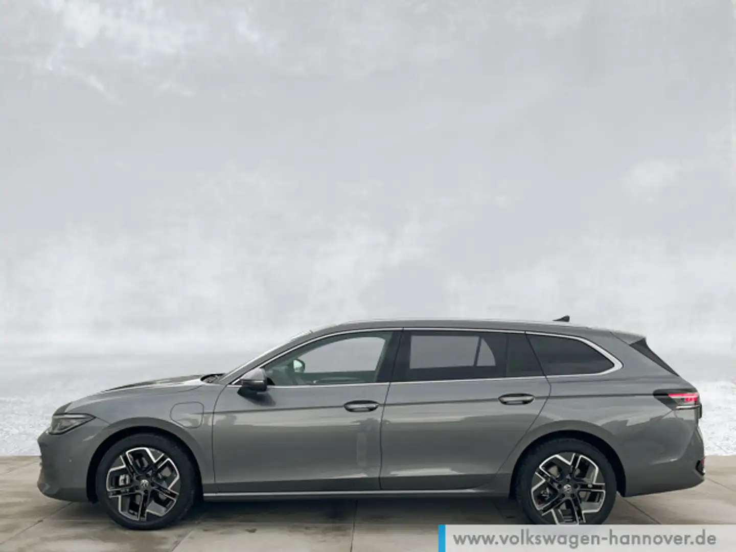 Volkswagen Passat Variant 1.5 TSI DSG eHybrid Elegance Navi Grau - 2