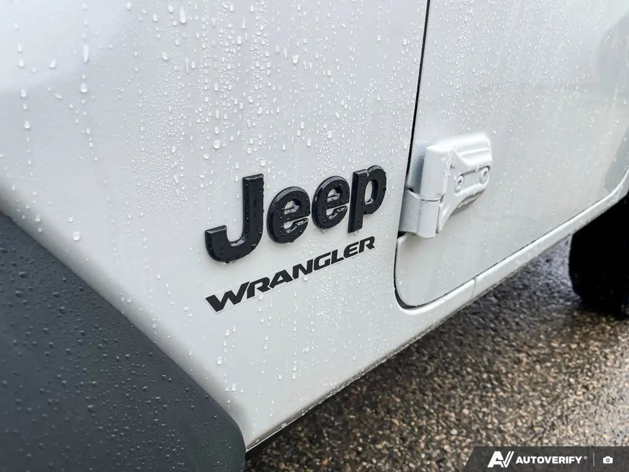 Jeep Wrangler photo Jeep Wrangler