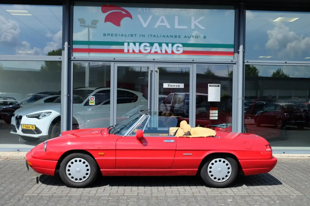 Alfa Romeo Spider 1.6 Unieke km stand, foto 2