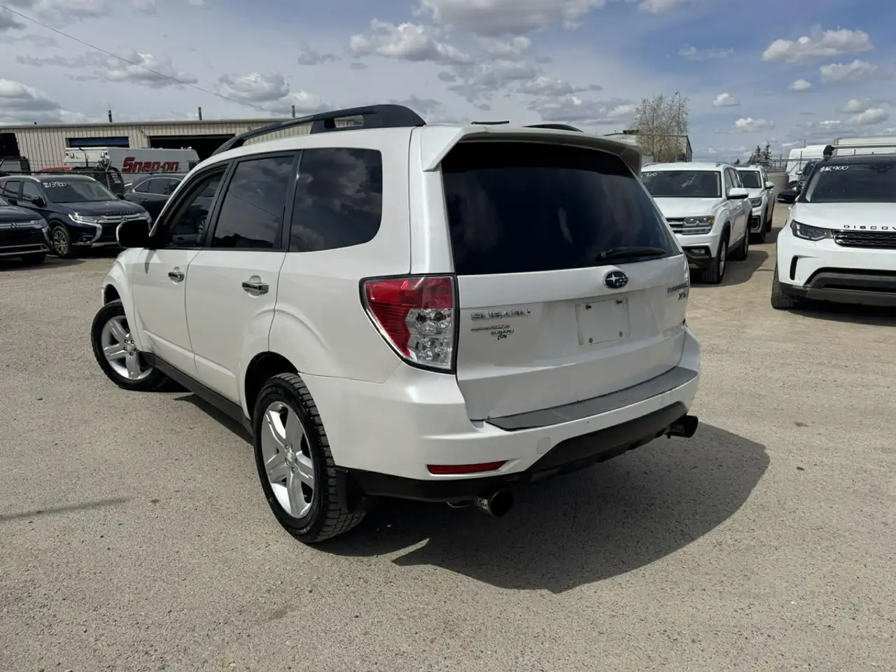 Subaru Forester снимка Subaru Forester