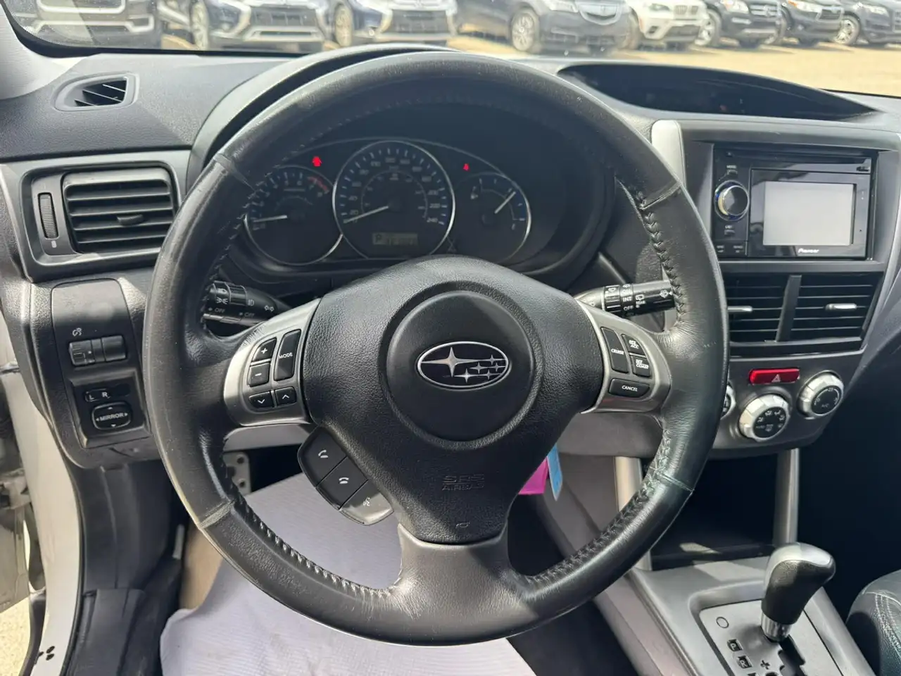 Subaru Forester снимка Subaru Forester