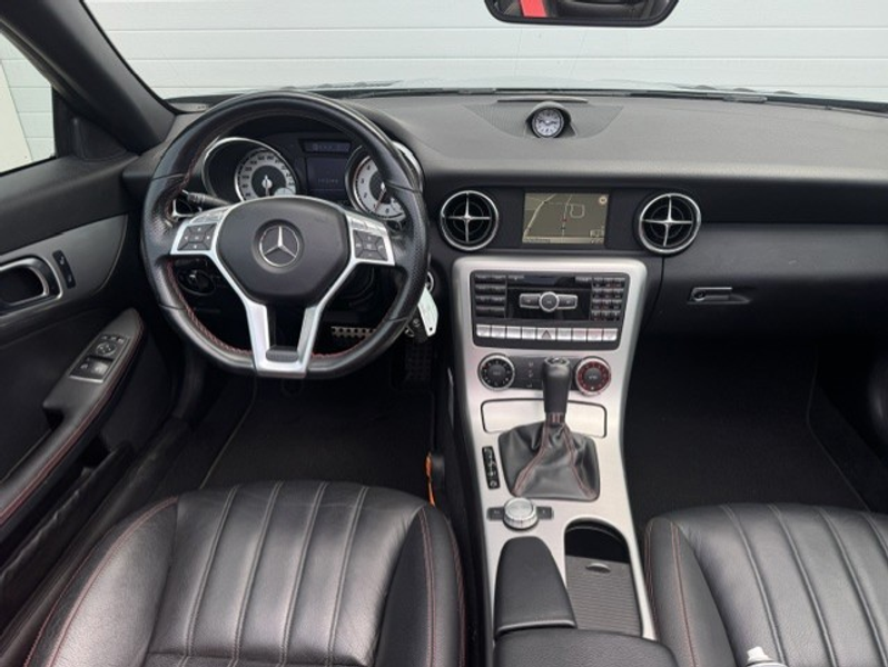 Mercedes-Benz SLK 200 AMG -Airscarf - NAP -Leder-Navi — photo 12